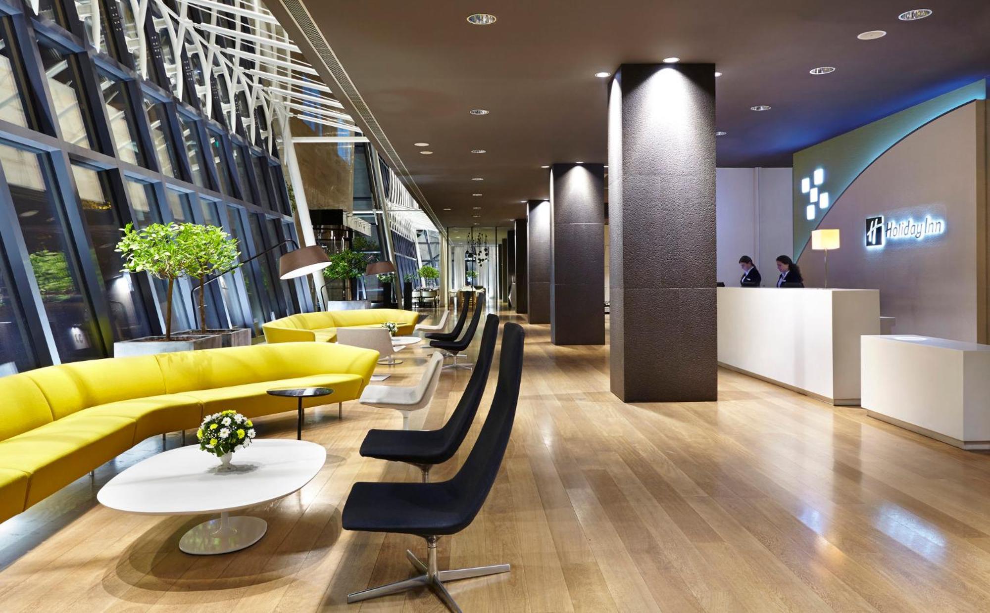 Holiday Inn - Tbilisi By Ihg Екстериор снимка