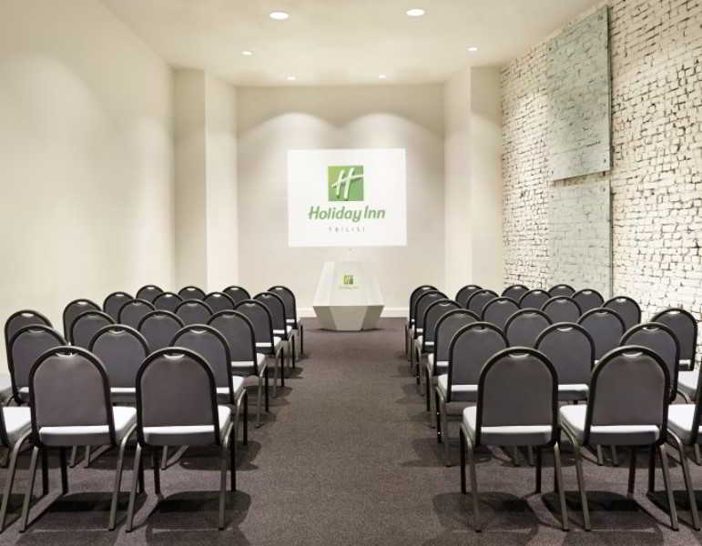 Holiday Inn - Tbilisi By Ihg Екстериор снимка